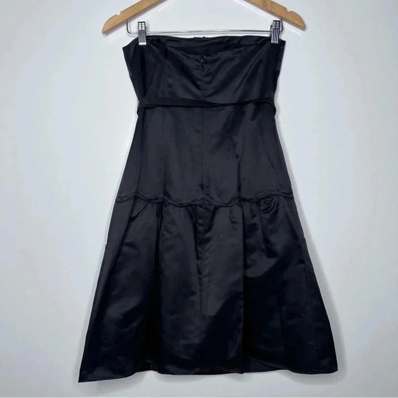 Vera Wang Black Silk Strapless Pocket Dress with Rhinestone Belt Size 4 - Picture 7 of 14